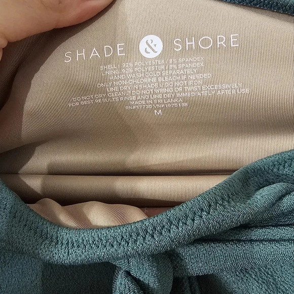 Shade & Shore set Twist-Front Crepe Bandeau Bikini & High Waist Cheeky bottom - Picture 12 of 12